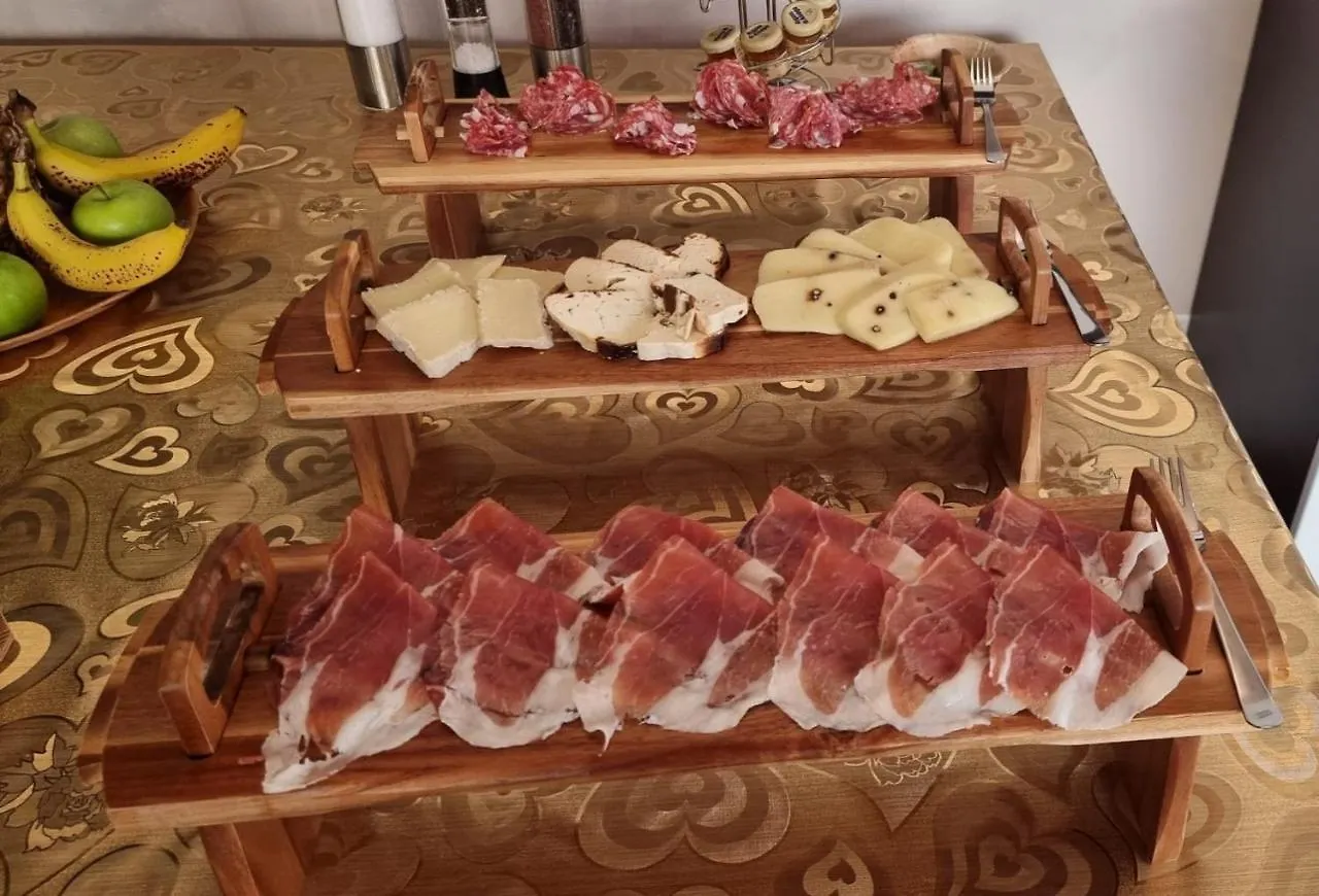 Essenziale Bed and Breakfast Castell'Anselmo 0*,
